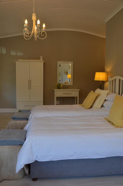 By The Way Guesthouse Clarens Værelse billede