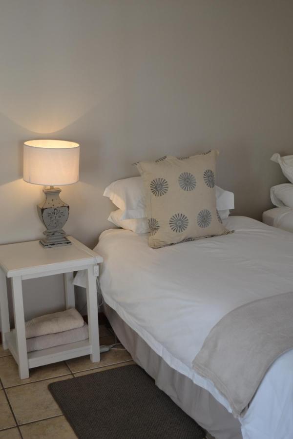 By The Way Guesthouse Clarens Eksteriør billede